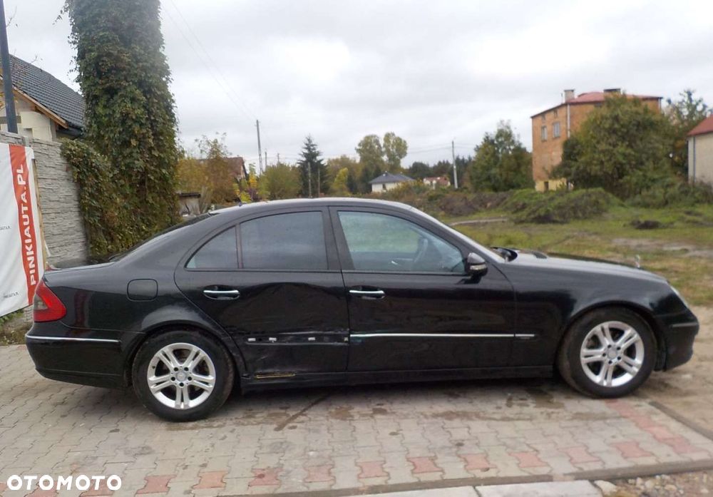 Mercedes-Benz Klasa E - 12