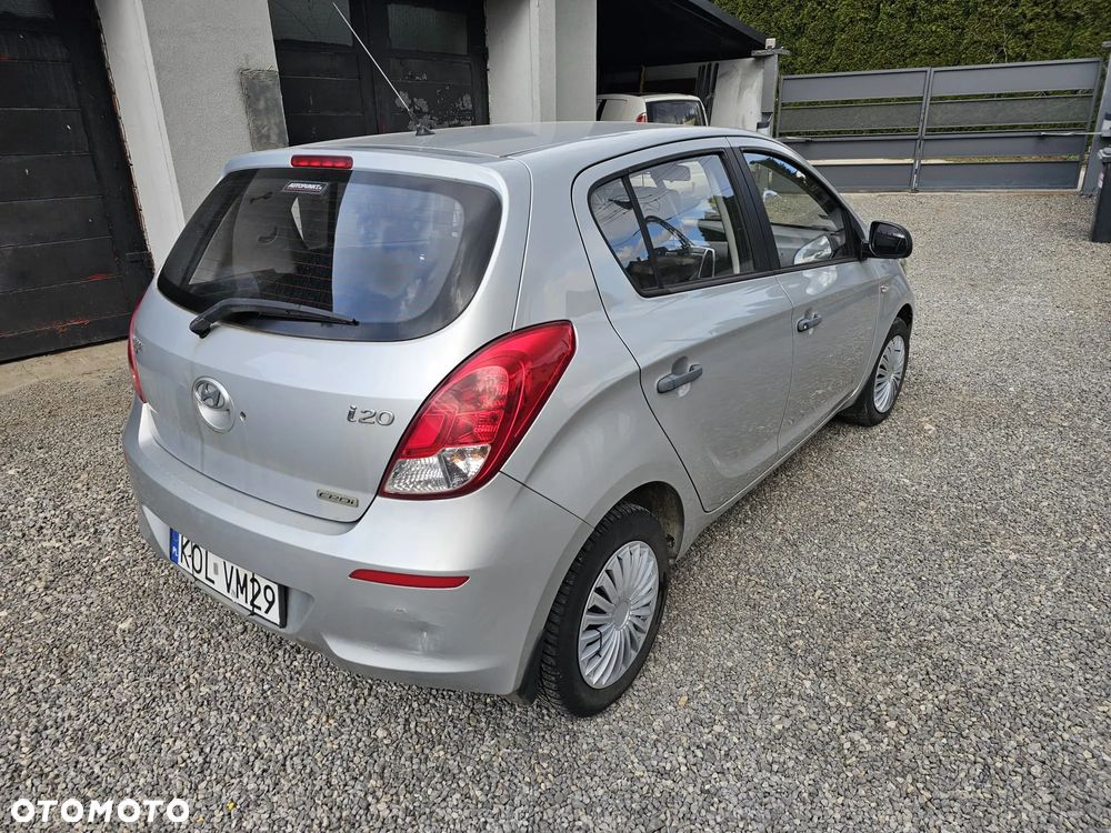 Hyundai i20 1.1 CRDi Comfort - 4