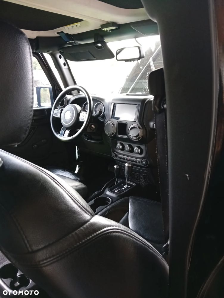 Jeep Wrangler - 17