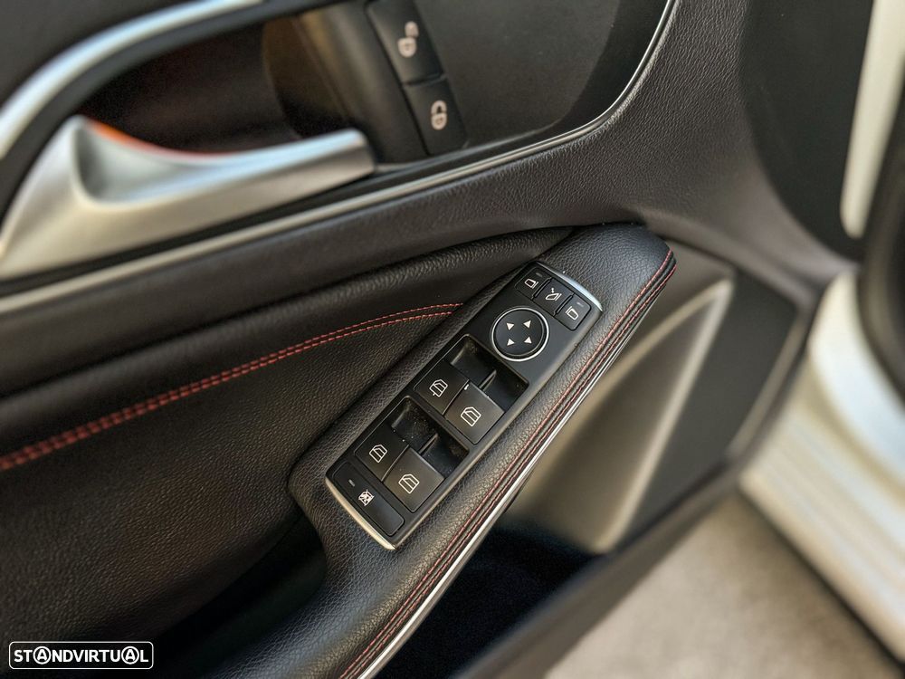 Mercedes-Benz A 180 - 22