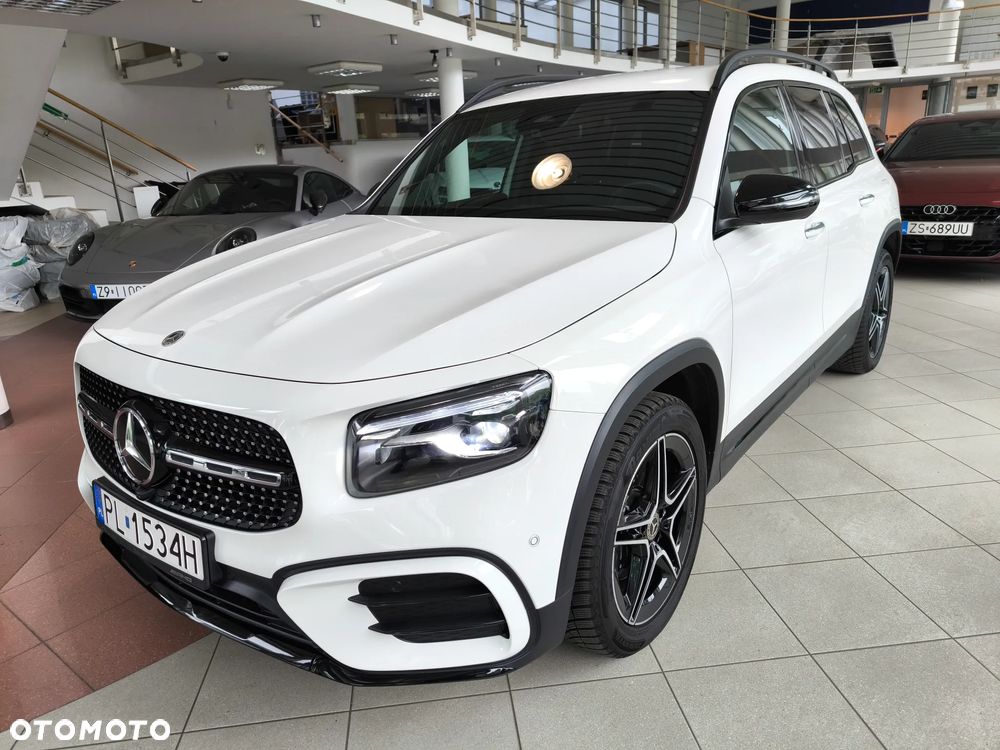 Mercedes-Benz GLB 200 AMG Line 7G-DCT - 3