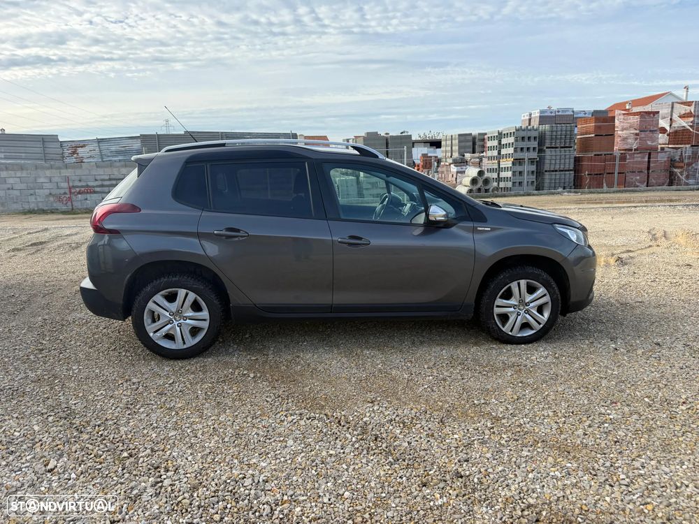 Peugeot 2008 PureTech 130 GPF Stop&Start Signature - 1