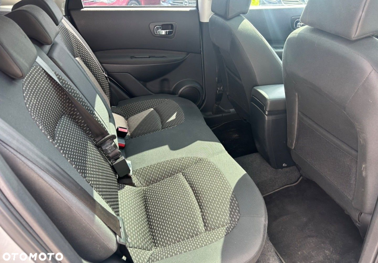 Nissan Qashqai - 14
