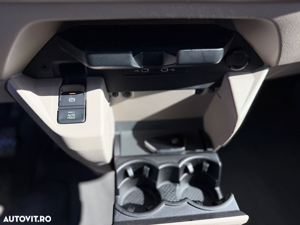 Volkswagen Multivan L 1.4 eHybrid DSG 160KW - 8