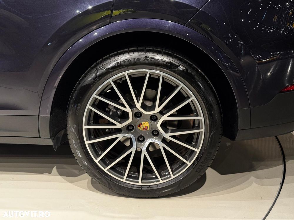 Porsche Cayenne Standard - 7