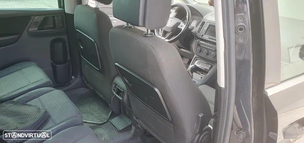 SEAT Alhambra 2.0 TDI Xcellence DSG — fotografia 7