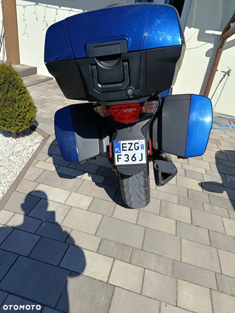 Triumph Trophy - 3