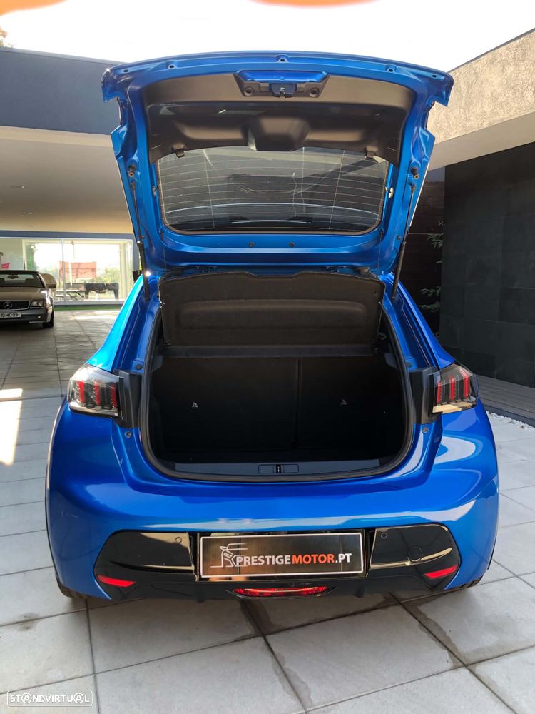 Peugeot e-208 GT Pack - 31