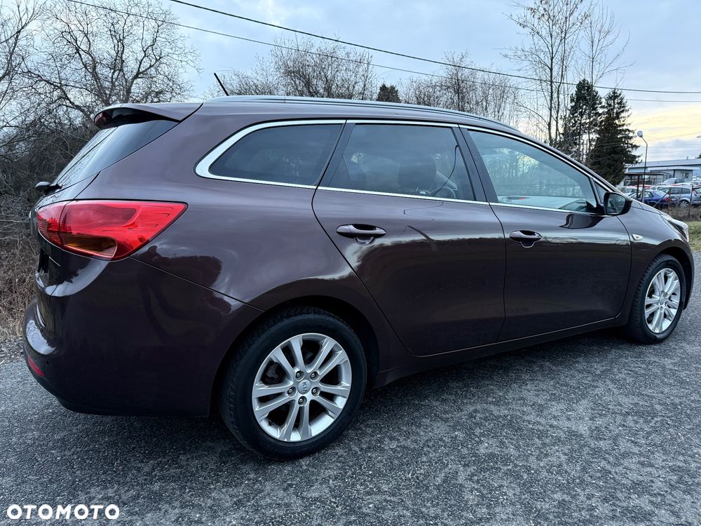 Kia Ceed 1.6 GDI Platinum Edition - 13