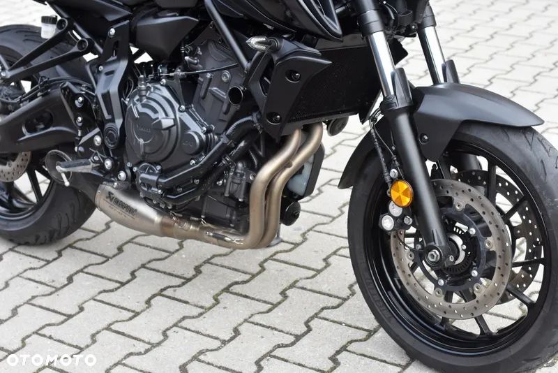 Yamaha MT - 6