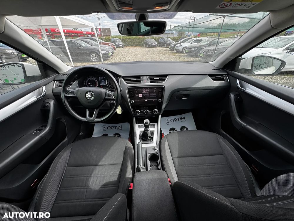 Skoda Octavia - 20