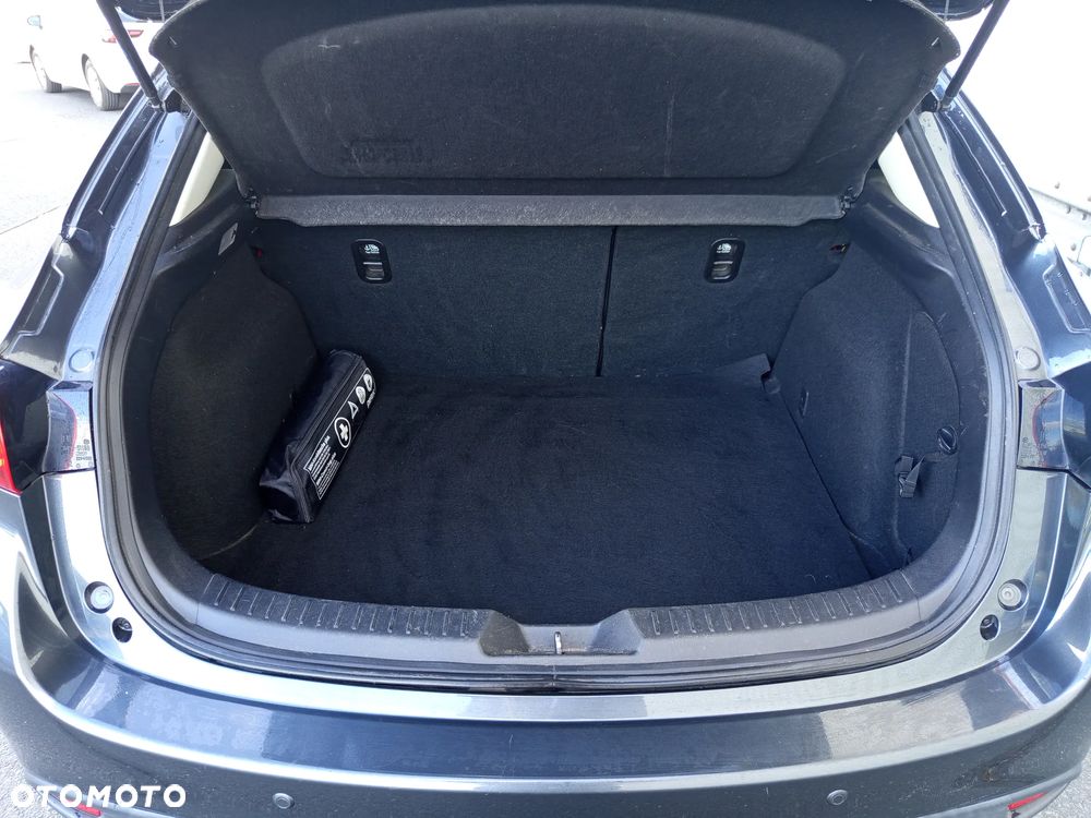 Mazda 3 SKYACTIV-G 120 Sports-Line - 29