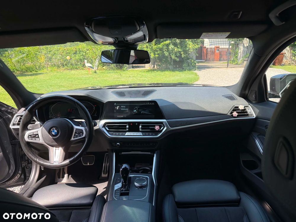BMW Seria 3 320d xDrive mHEV M Sport - 17