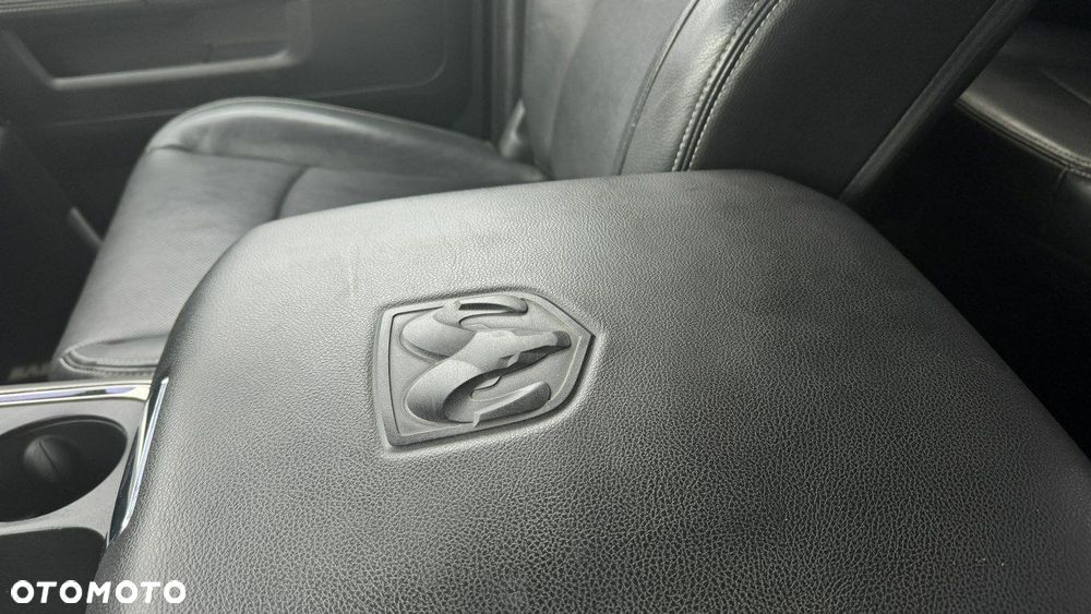 Dodge RAM - 17
