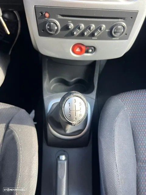 Renault Clio 1.2 16V Dynamique - 16