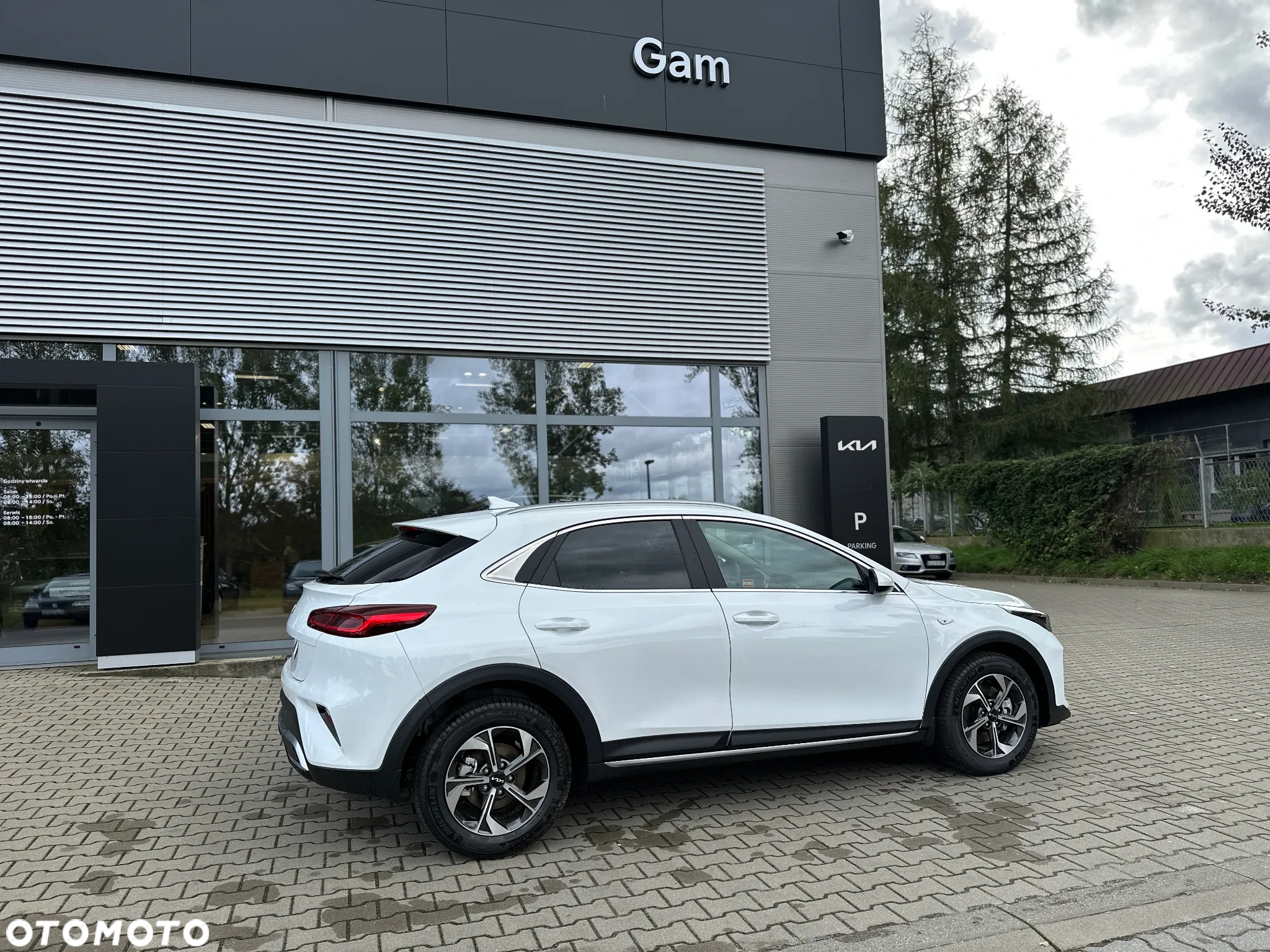 Kia XCeed 1.5 T-GDI M - 8