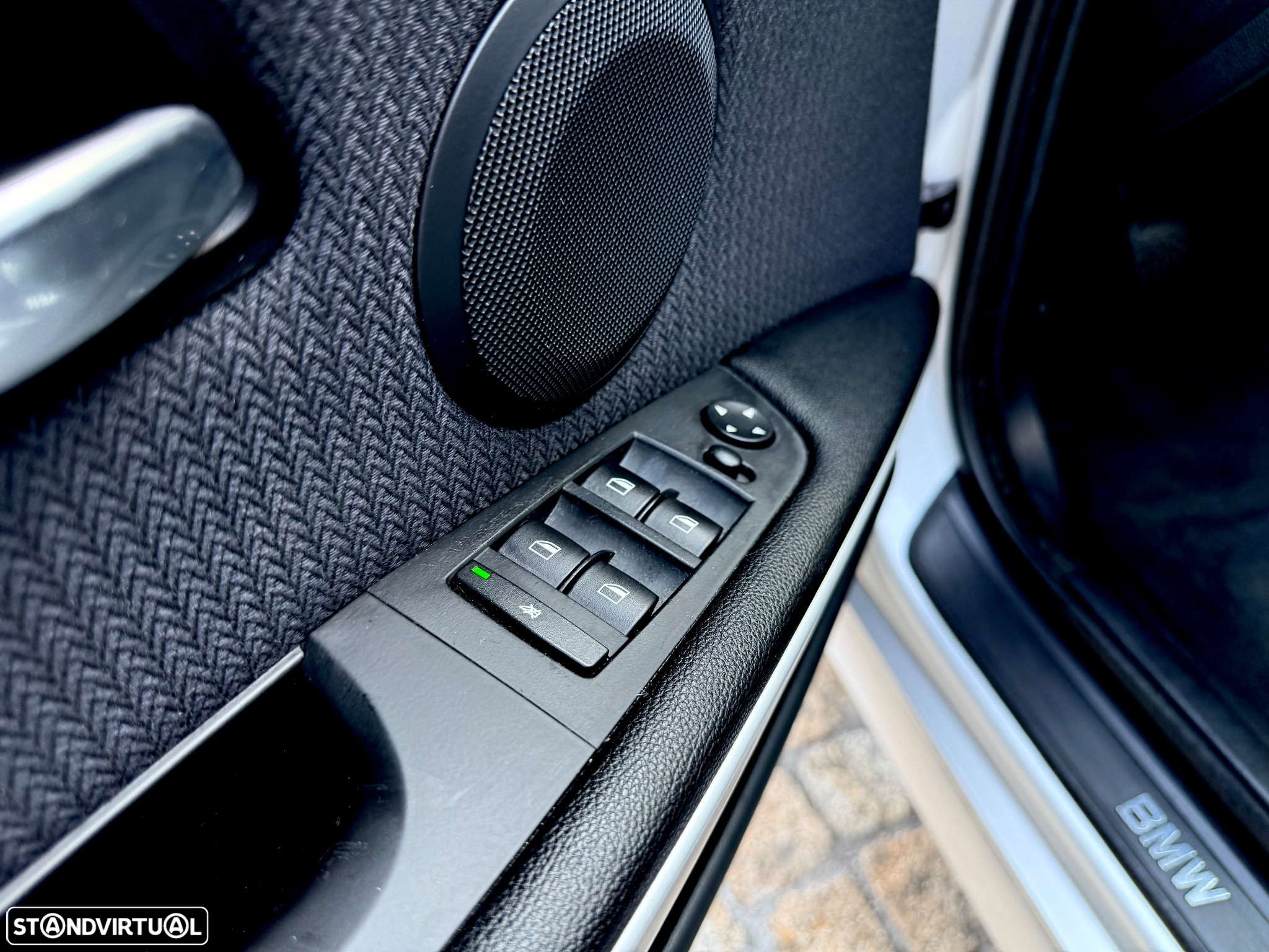 BMW 318 d DPF Touring Edition Sport - 36