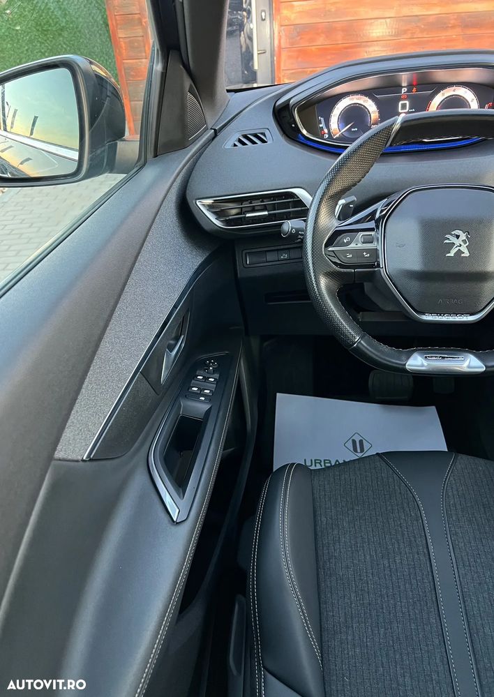 Peugeot 3008 PureTech 130 Stop & Start GPF EAT8 GT - 20