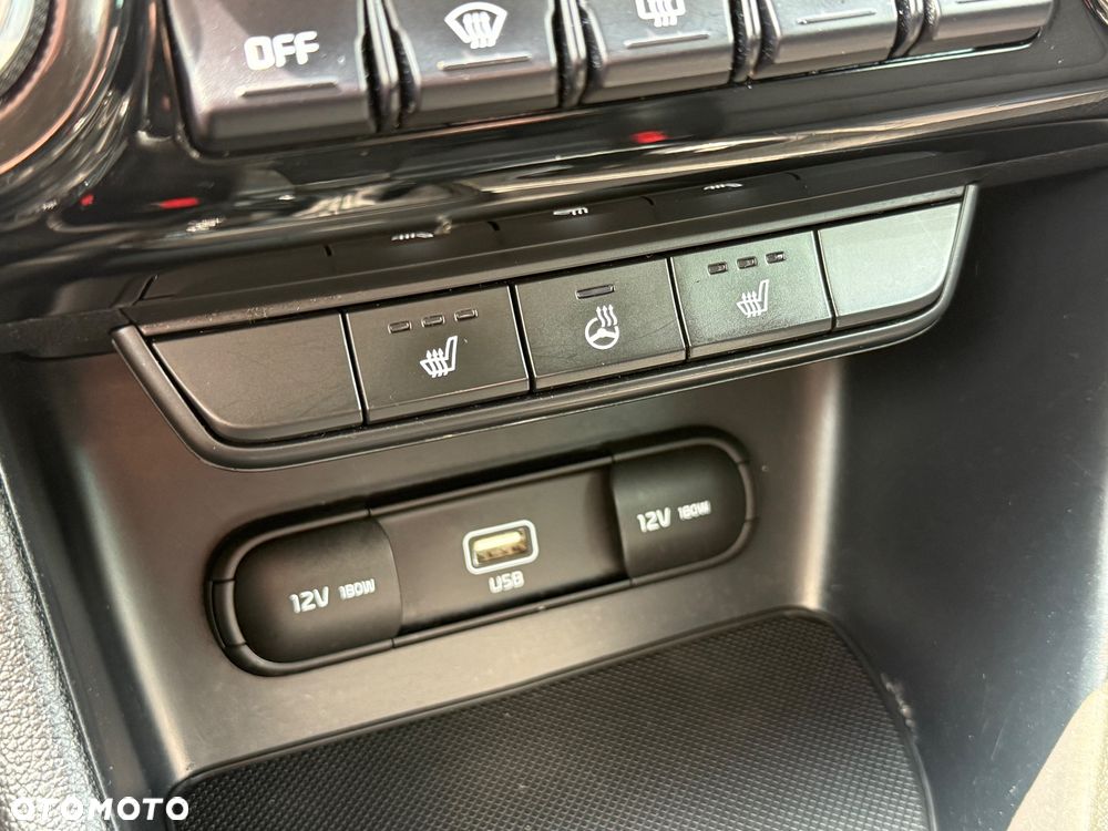 Kia Sportage 2.0 CRDI AWD Eco-Dynamics+ (48V M-H) SPIRIT - 25