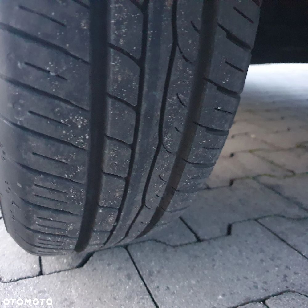 Toyota Yaris Hybrid 100 Selection Passion - 14