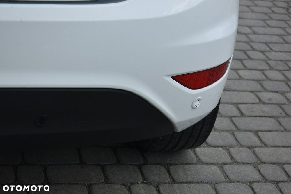Ford Fiesta - 15