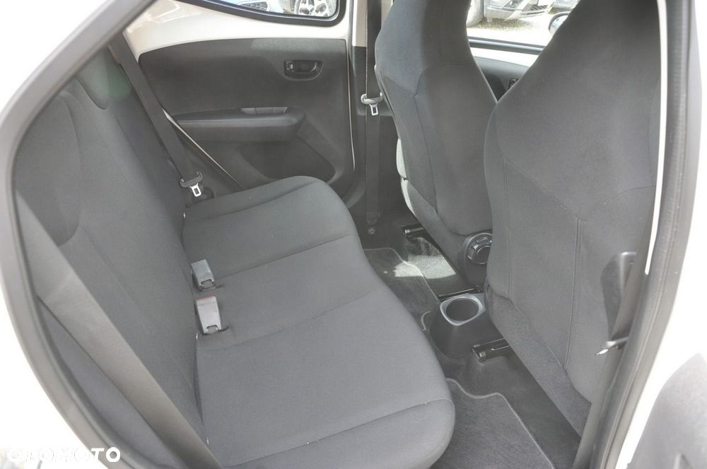 Toyota Aygo - 11