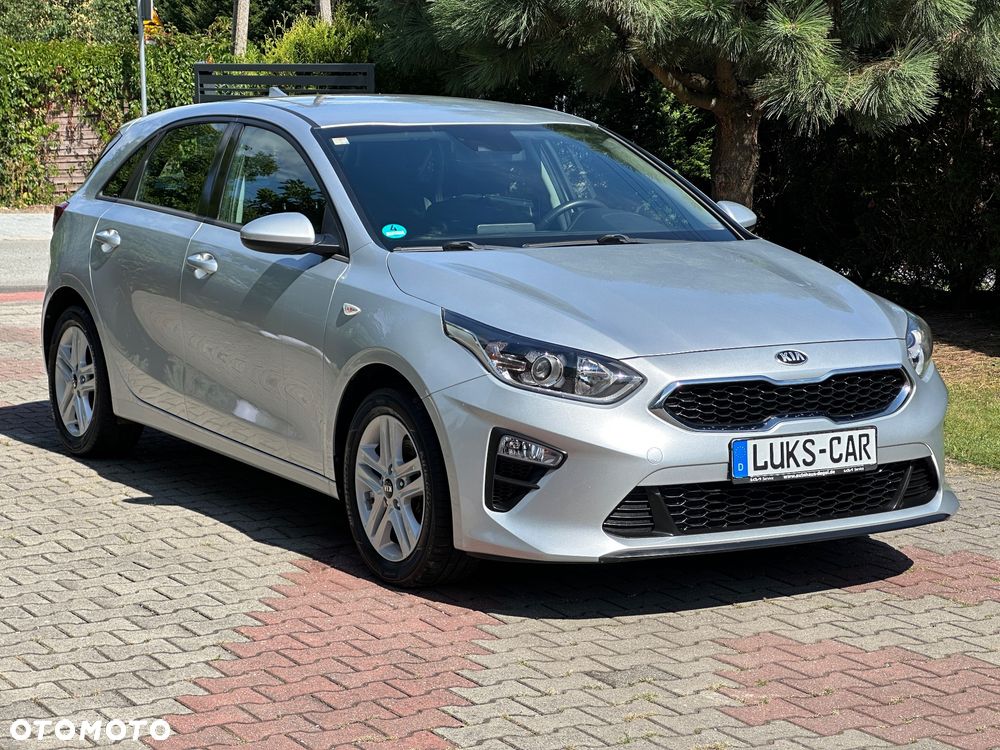 Kia Ceed 1.4 L Business Line Plus - 12
