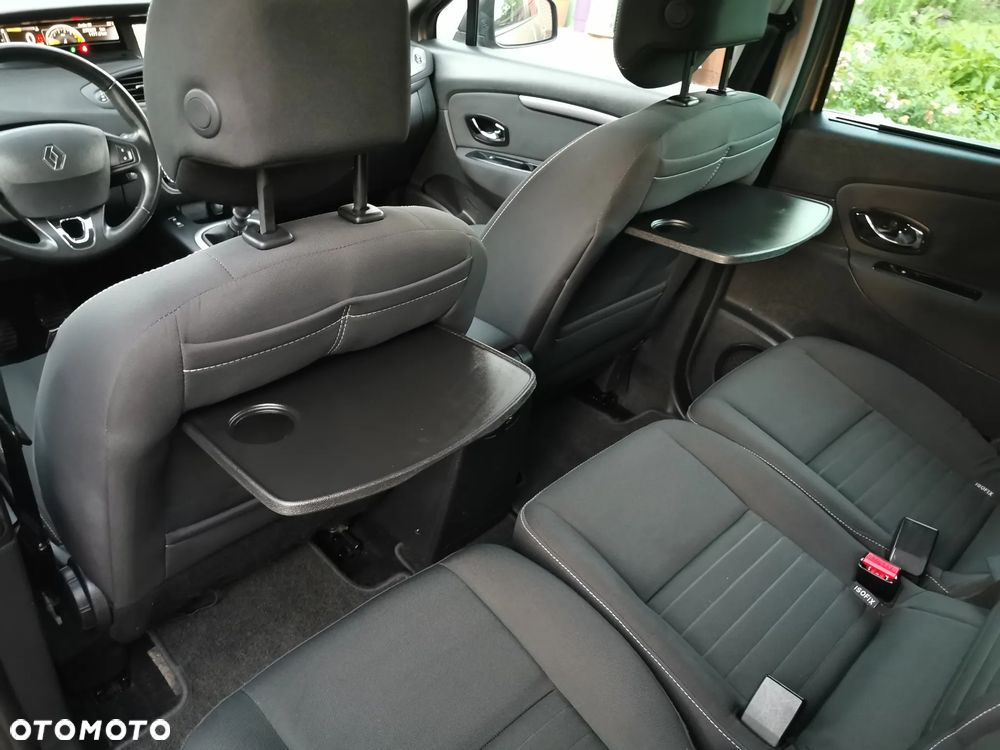 Renault Scenic 1.6 16V 110 LIMITED - 22