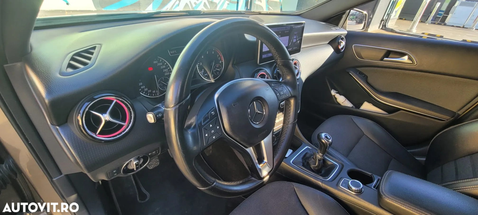 Mercedes-Benz A 180 BlueEFFICIENCY - 5