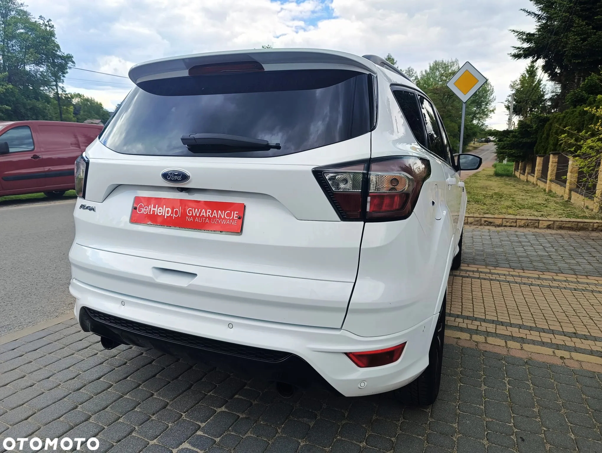 Ford Kuga 2.0 TDCi 2x4 Titanium - 34