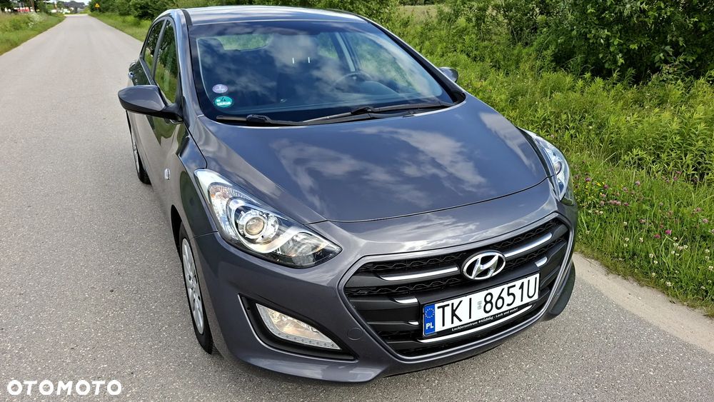 Hyundai i30 1.4 Trend - 14