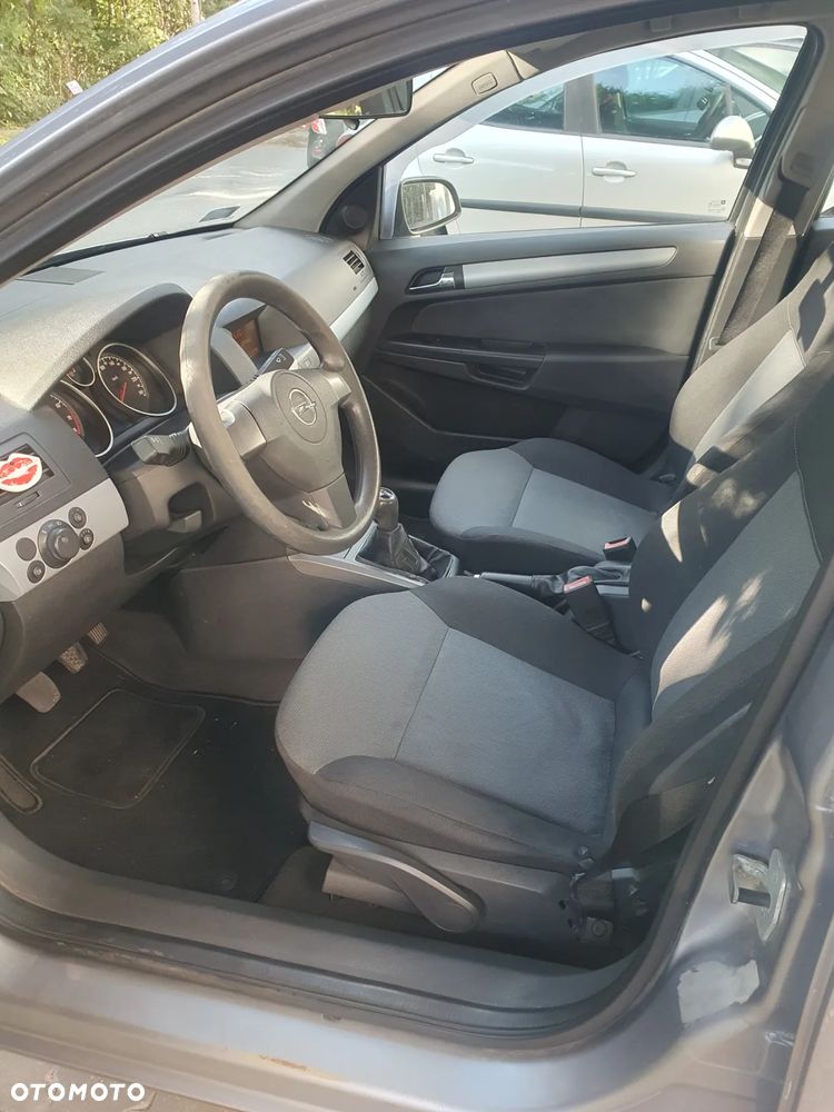 Opel Astra 1.4 - 9