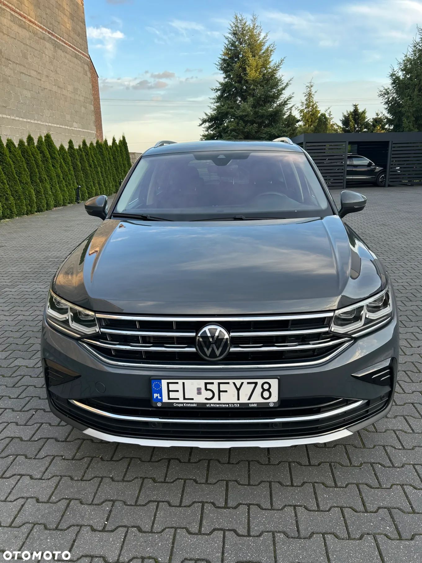 Volkswagen Tiguan 2.0 TSI 4Mot Elegance DSG - 1