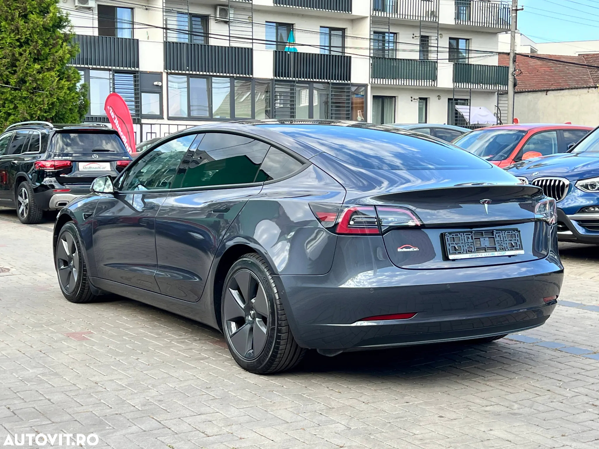 Tesla Model 3 Standard Reichweite Plus Hinterradantrieb - 4