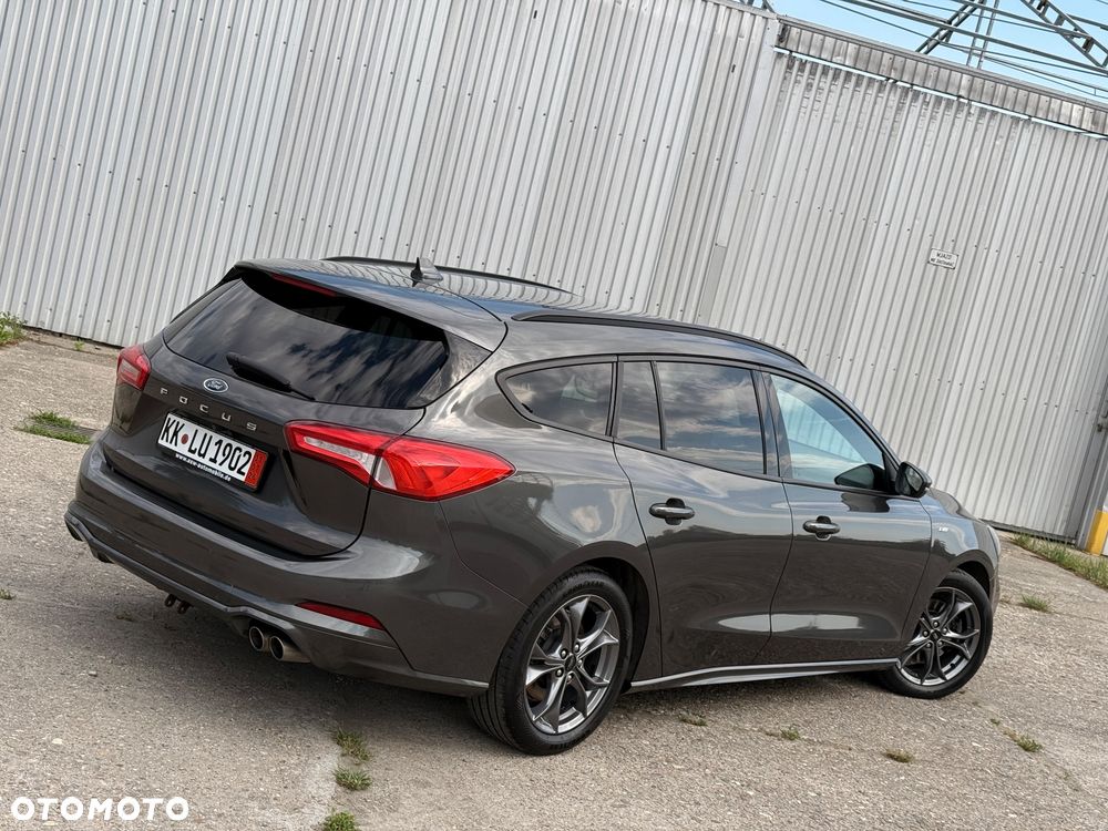 Ford Focus 2.0 EcoBlue ST-Line - 26