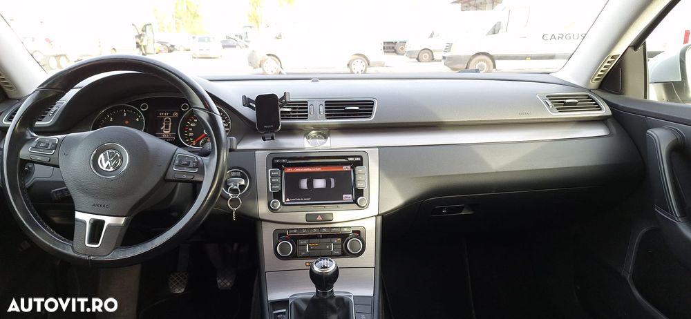 Volkswagen Passat 1.6 TDI BlueMotion - 7