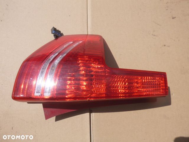 LAMPA LEWY TYŁ PRAWY TYŁ KOMPLET CITROEN C4 I HB KOMPLET - 12