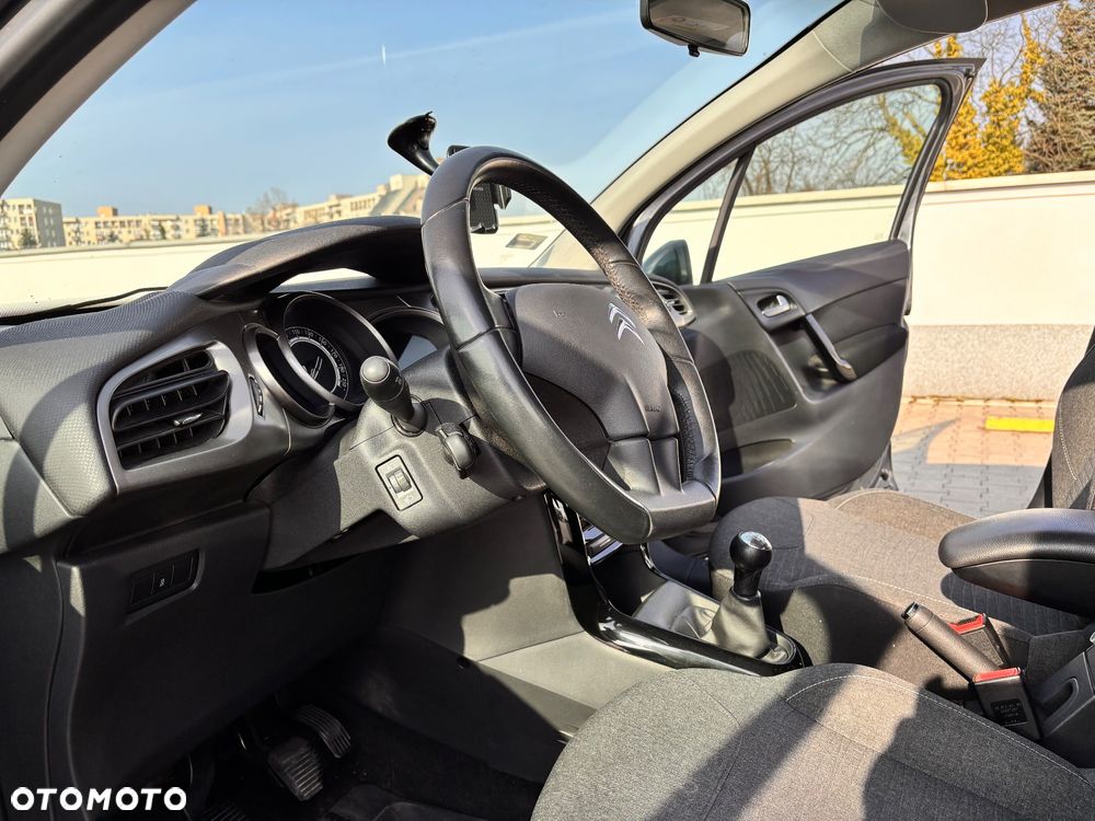 Citroën C3 1.2 PureTech MoreLife - 12