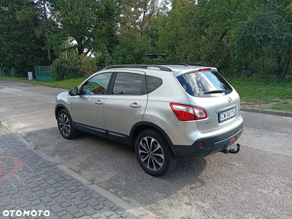 Nissan Qashqai 1.6 dCi 4x4 Tekna S&S - 4