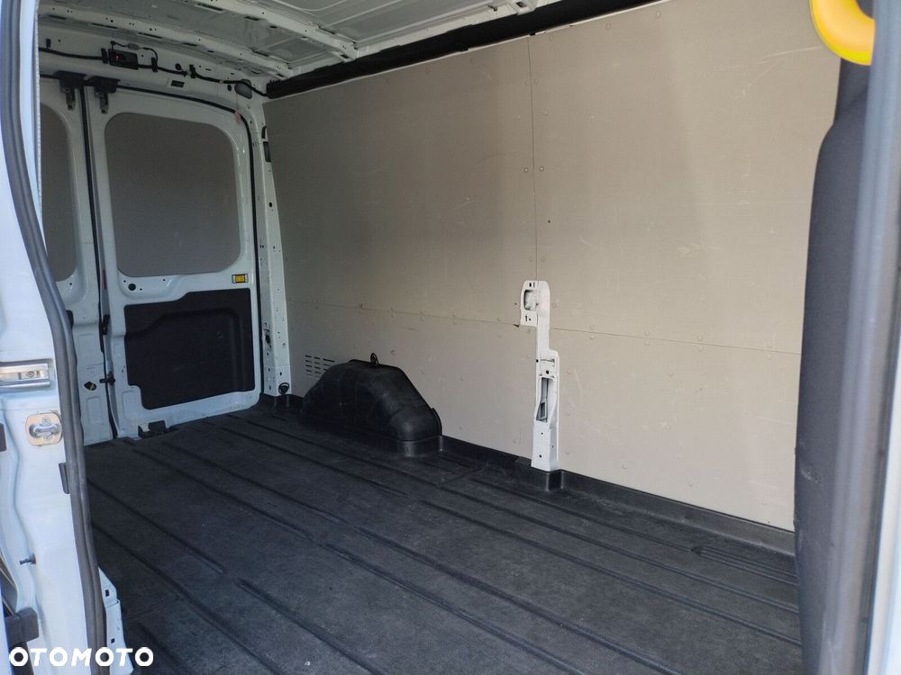 Ford transit - 16