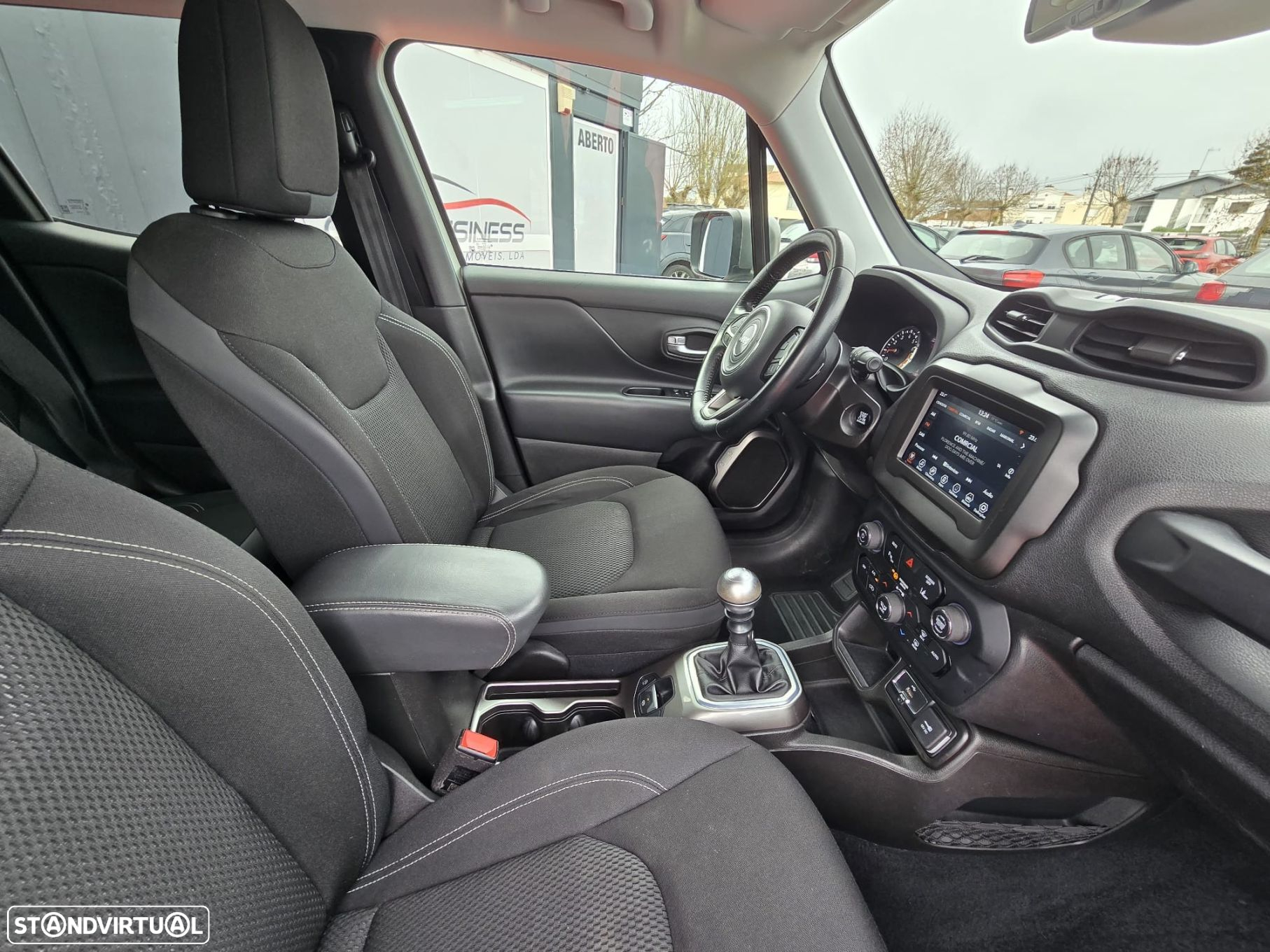 Jeep Renegade 1.0 T Longitude - 13
