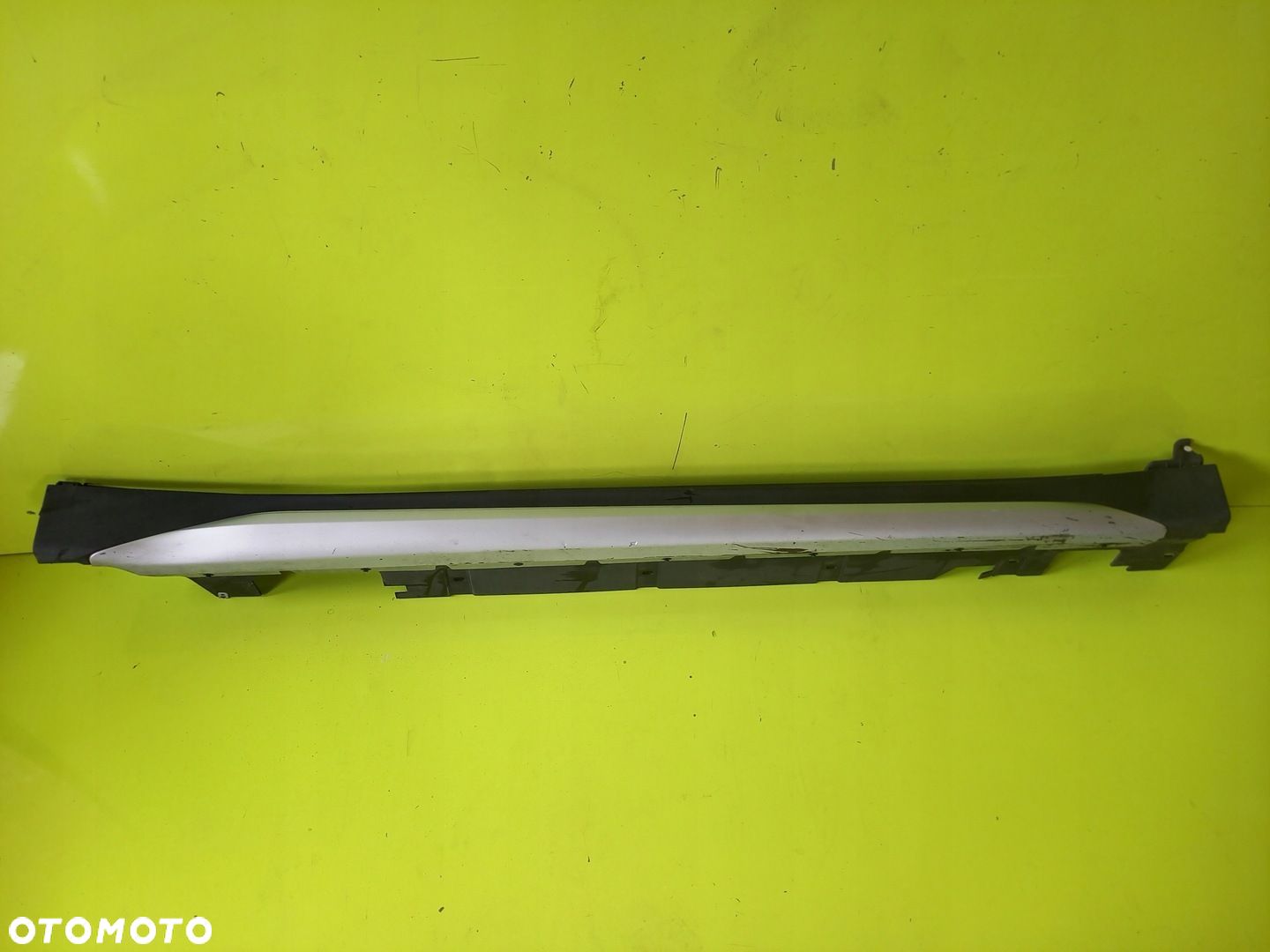 LISTWA PROGOWA PRAWA BMW X1 F48 16R - 1