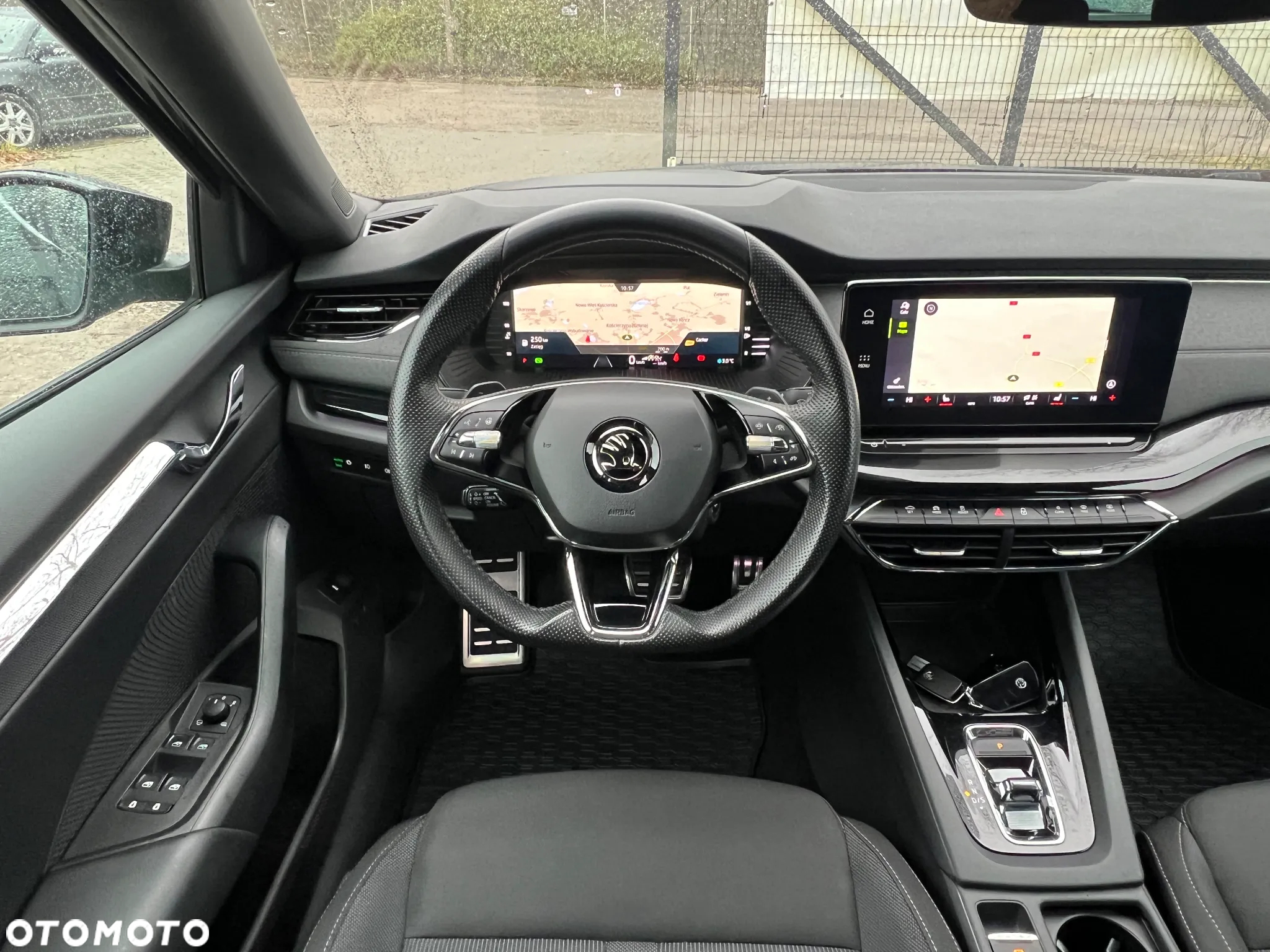 Skoda Octavia 2.0 TDI DSG Sportline - 18