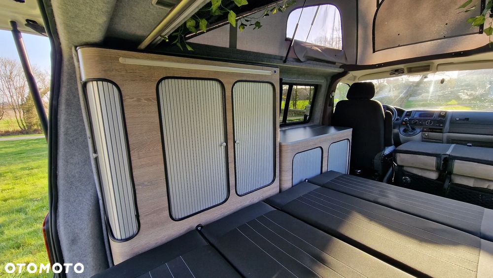 Volkswagen Transporter - 11