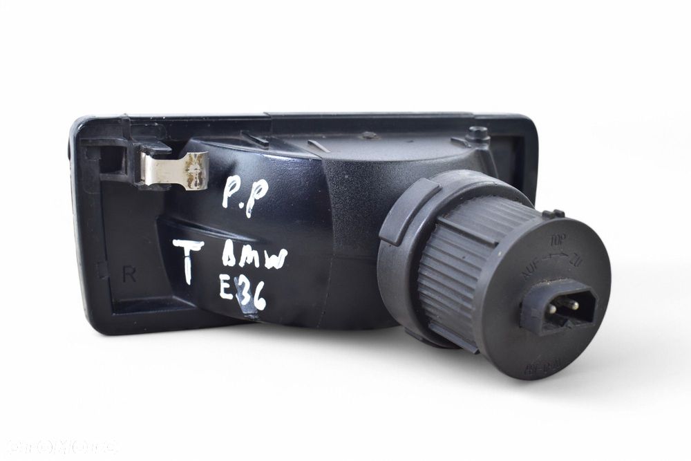 Halogen Lampa Przeciwmgielna Prawa BMW E36 8357398 EU - 4