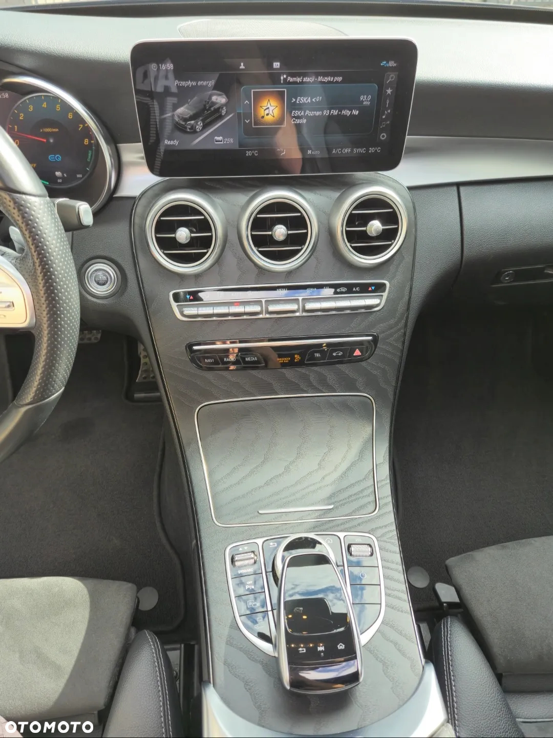 Mercedes-Benz Klasa C 300 e T 9G-TRONIC AMG Line - 15