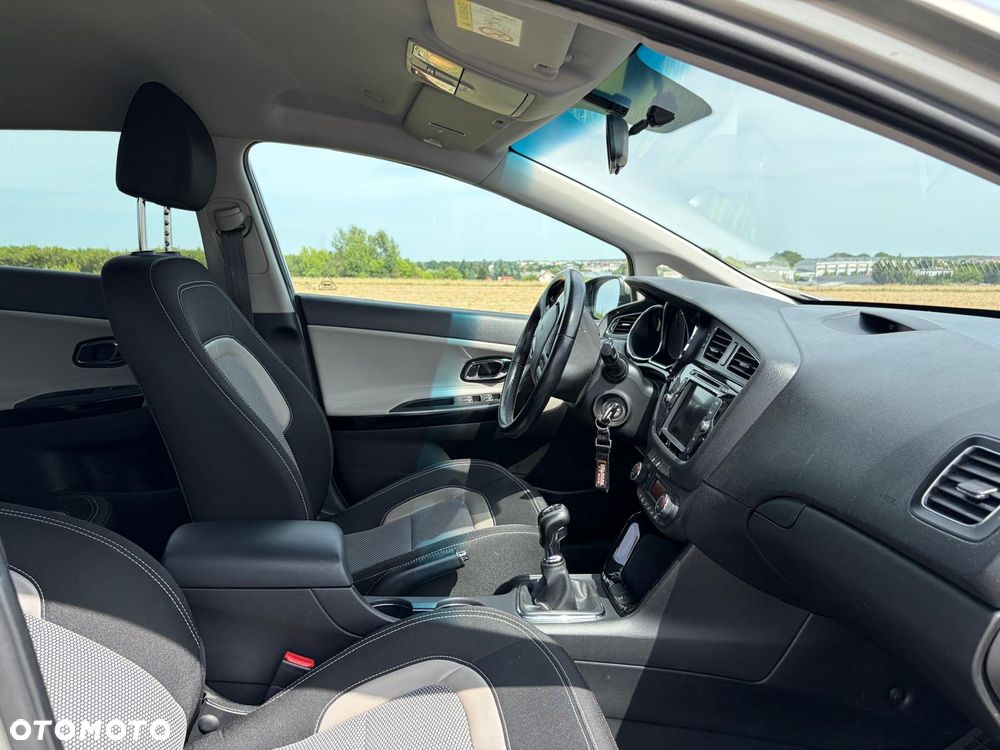 Kia Ceed 1.6 GDI M - 19