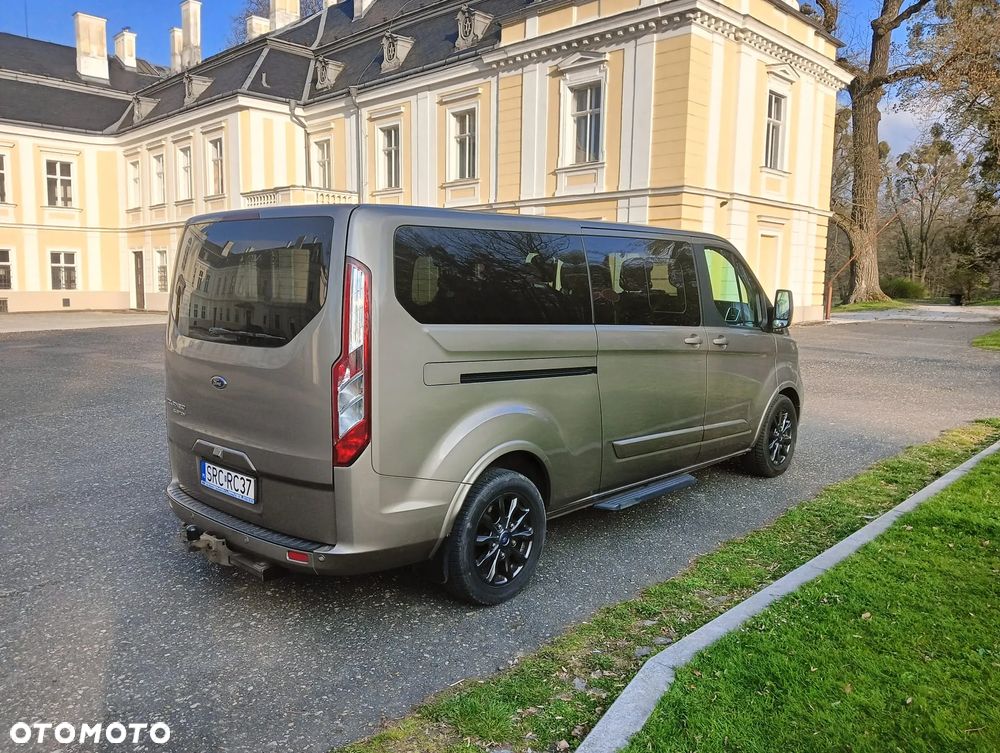 Ford Tourneo Custom 2.0 EcoBlue L1 Titanium SelectShift - 9