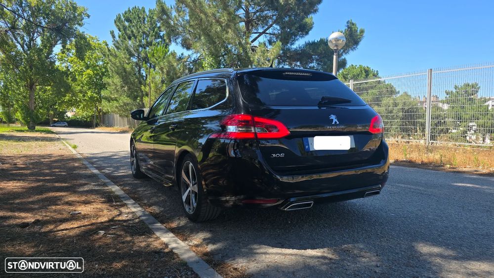 Peugeot 308 1.2 PureTech GT Line EAT8 - 8