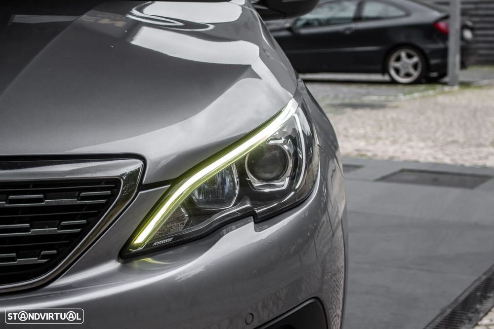 Peugeot 308 BlueHDi FAP 130 EAT8 Stop & Start Allure - 5